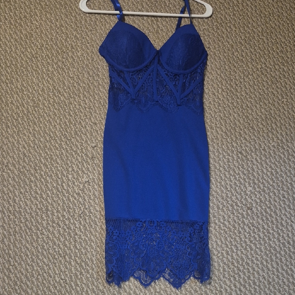 Sleek Royal Blue Lace Chemise